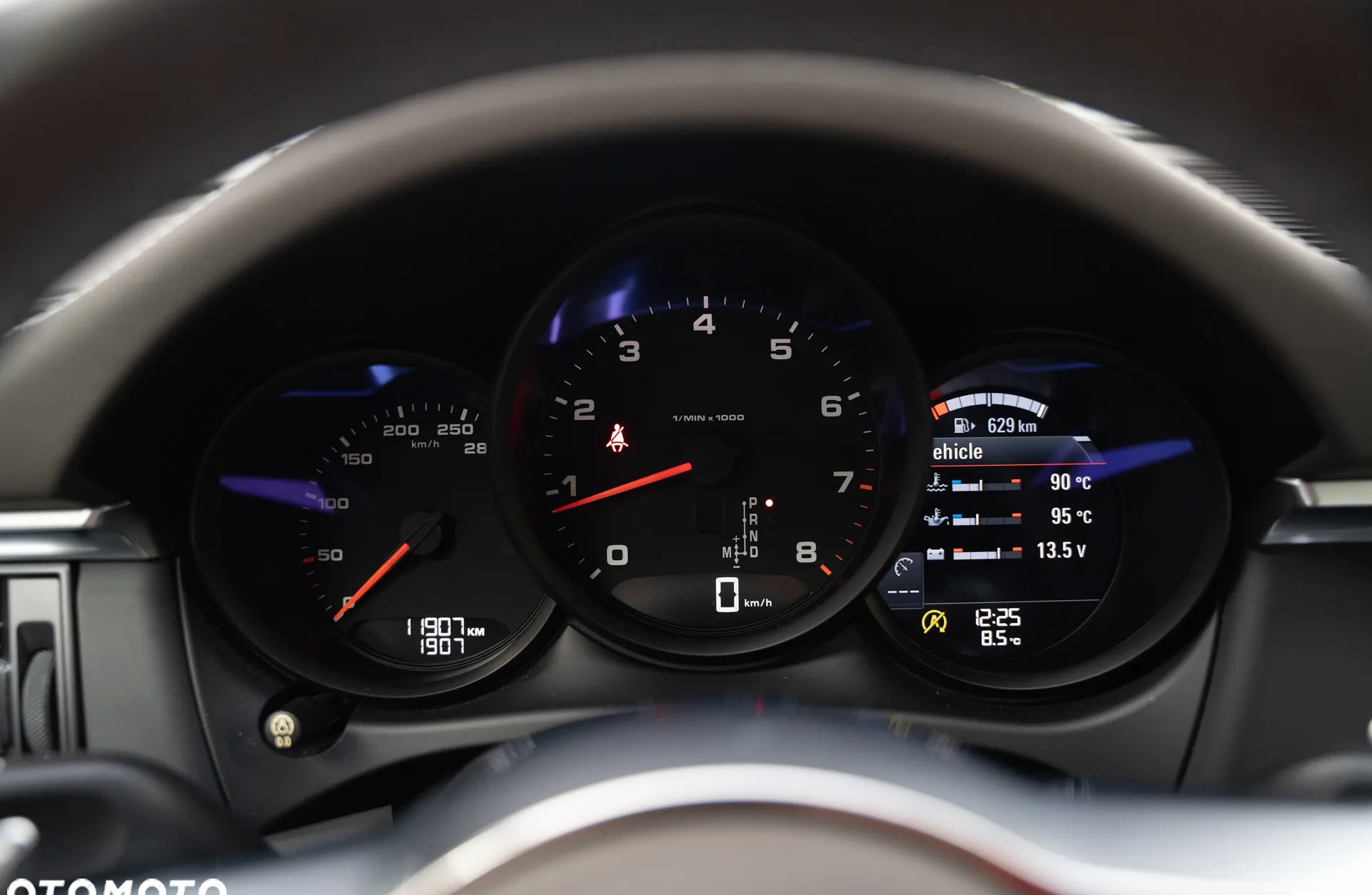 Porsche Macan cena 269900 przebieg: 11920, rok produkcji 2019 z Leśnica małe 154